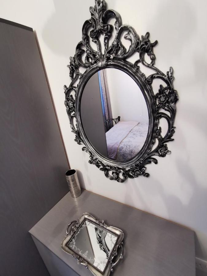 אדמונטון Palaz 2 - 2 Bedroom Flat מראה חיצוני תמונה